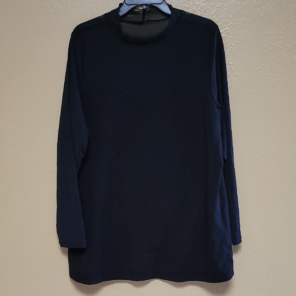 Torrid sexy mesh top sz 3